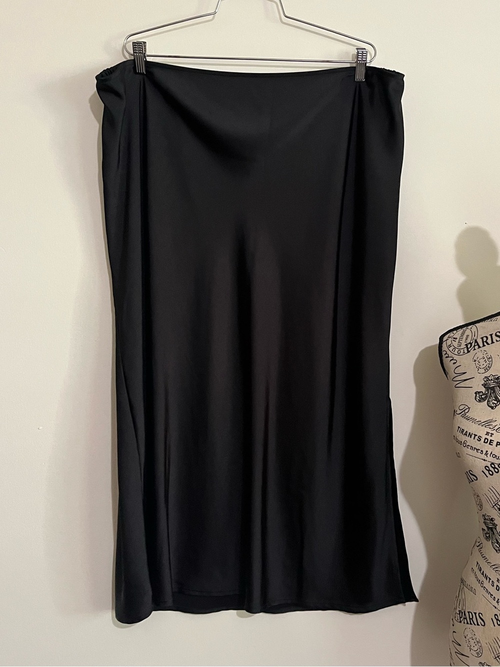 Old Navy High Waisted Black Shiny Satin Slip Skirt With Slit Plus Size 3X